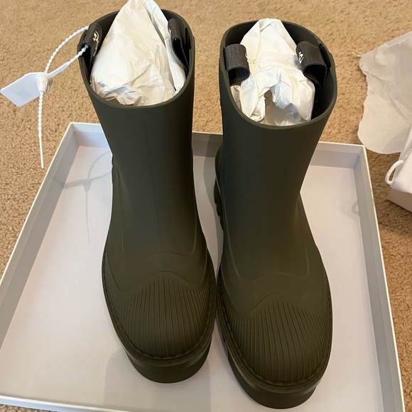 New with tags and box Chloe Raina Boot size US 11 IT 41 - Picture 3 of 10